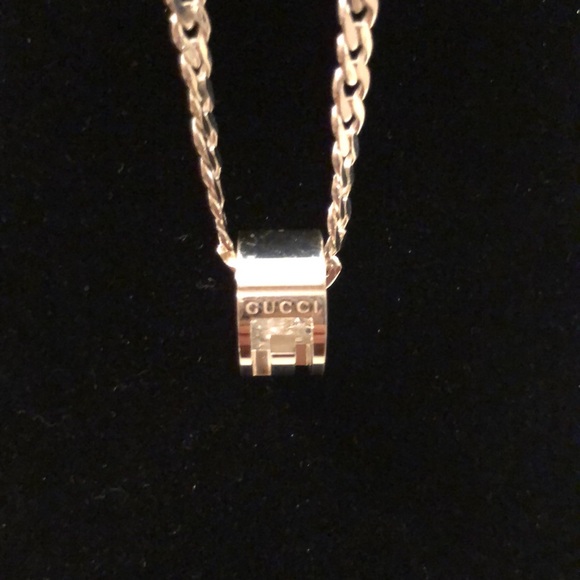 GUCCI Cutout G Ring Pendant Sterling Silver Necklace BRAND NEW NEVER WORN - Picture 1 of 4